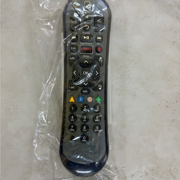 Xfinity XR2 TV Remote - Picture 2 of 3